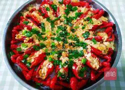 Illustration of how to make Garlic Crayfish Vermicelli (with detailed instructions on cleaning crayfish) 7