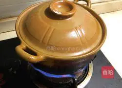 Illustration of braised duck meat pot 9