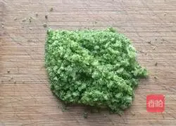 Illustration of how to make broccoli, yam and egg custard 12