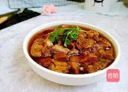 Illustration of home-style stewed beef brisket 8