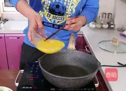 Bitter melon and scrambled eggs recipe illustration 5