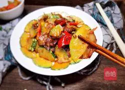 Illustration of how to make fried pumpkin with pork belly 16