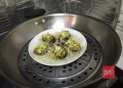 Illustration of steamed abalone with garlic vermicelli 6