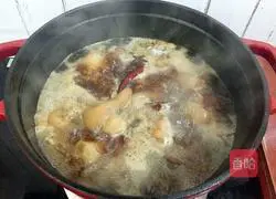 How to braise pig's feet Illustration 18