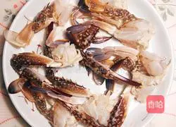 Illustration of how to make fried crabs with ginger and green onions 2