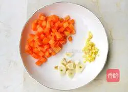 Nutritious and delicious pea stir-fried beef recipe 2