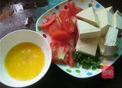 Illustration of how to cook tofu with tomatoes 3