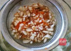 Illustration of Korean style fried melon stuffed with meat 5