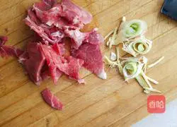 Illustration of how to make cabbage stewed with frozen tofu 1