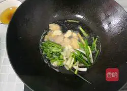 Illustration of home-style braised fish with crispy skin and tender meat 6