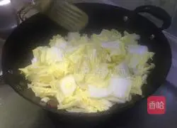 How to cook baby cabbage and yuba meatballs Illustration 6