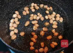 Illustration of how to make spicy hotpot 3