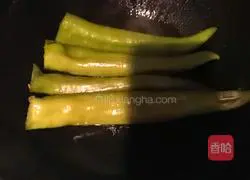 Illustration of how to make low-looking pepper stuffed with meat 4