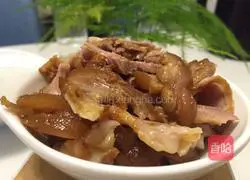 Illustration of how to make sauce elbow 16