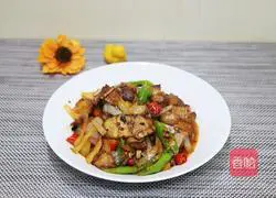 Illustration of how to make Sichuan twice-cooked pork 9