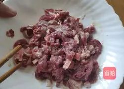 How to Recipe Tender Shredded Beef with Green Pepper and Egg 1