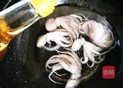Illustration of how to cook boiled octopus 3