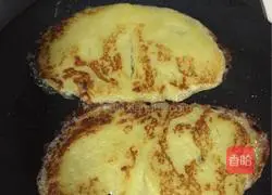 Illustration of how to make potato pancakes 6
