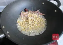 Illustration of how to make pig blood casserole 6