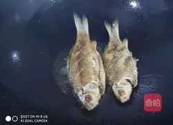 Illustration of Braised Crucian Carp 2