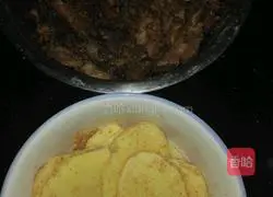 Illustration of how to make steamed pork with rice flour 2