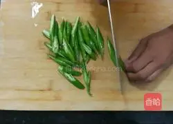 Illustration of how to make ginger fried duck 1