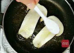 Fry the matsutake in butter#year Illustration of how to make dinner at night 7