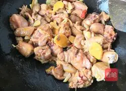 Recipe for Braised Chicken Illustration 4