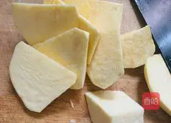 Illustration of how to make shredded sweet potatoes 1