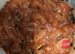 Illustration of how to make fried chicken fillet 8