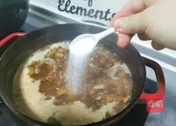 Illustration of how to make braised pork rice bento 15