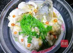 Illustration of how to make peacock open fish 3