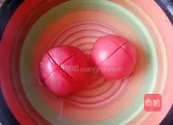 Illustration of stewed beef brisket with tomatoes and fungus 1