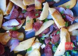 Illustration of how to make sausage and potatoes 7