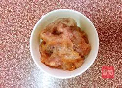 Illustration of how to make stir-fried shredded pork with pickled mustard 2