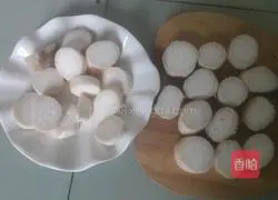 Illustration of how to make king oyster mushrooms in oyster sauce 2