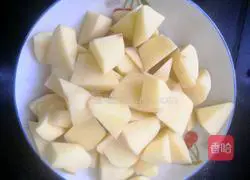 Illustration of how to make chicken stewed with potatoes 2