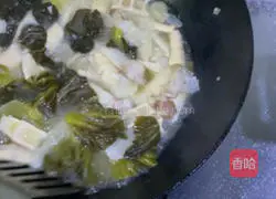 Illustration of how to make bitter bamboo shoots in pot 7