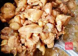 Illustration of how to make spicy chicken nuggets 10