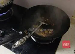 Illustration of Homemade Shredded Potatoes 6