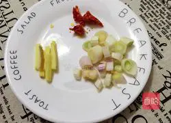 Illustration of how to make abalone stewed with potatoes 5