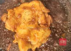 Illustration of how to make teriyaki chicken chop with rice 9