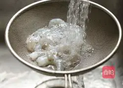 Thai Basil Shrimp Recipe Illustration 4