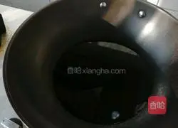 Illustration of how to make pickled cabbage, vermicelli and meat 6