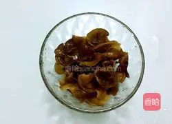 Illustration of how to make Mushu Pork 5