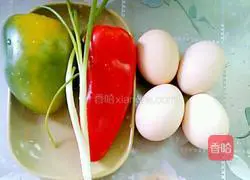 Illustration of how to make scrambled eggs with double peppers 1