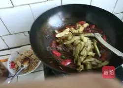 Illustration of how to make fish-flavored eggplant strips 6