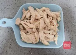 Quinoa Chicken Salad Recipe Illustration 5