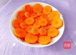 Illustration of how to make steamed fish with carrots 6