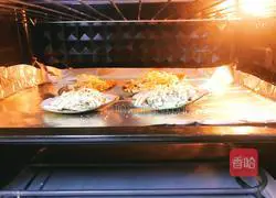 Cheese Baked Mussels Recipe Illustration 9